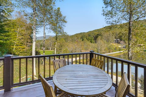 Hayesville Cabin w/ Game Room & Mtn Views! House in Tennessee