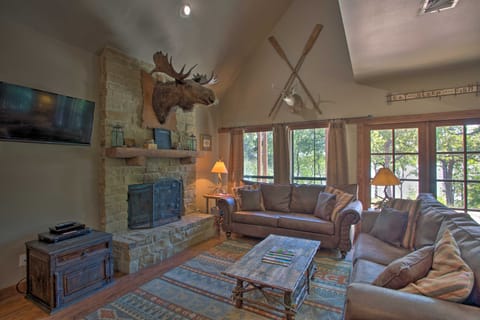 Lakefront Chico Haven w/ Multi-Level Private Dock! House in Texas