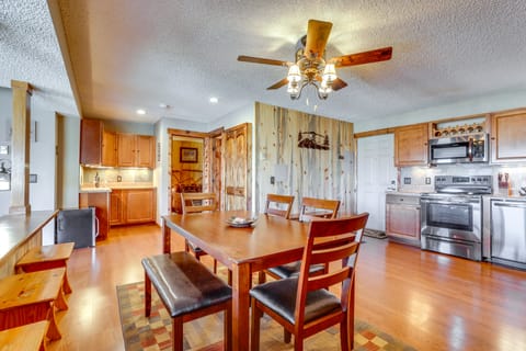 Ski-In/Ski-Out Granby Ranch Escape w/ Balcony! Apartment in Granby