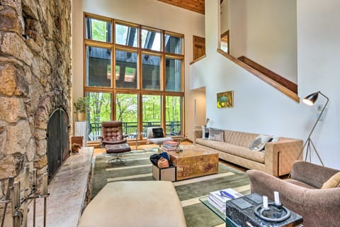 Luxe Plymouth Chalet w/ Indoor Pool & 3 Decks! House in Plymouth