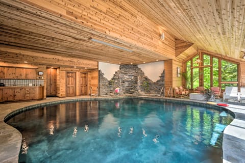 Luxe Plymouth Chalet w/ Indoor Pool & 3 Decks! House in Plymouth