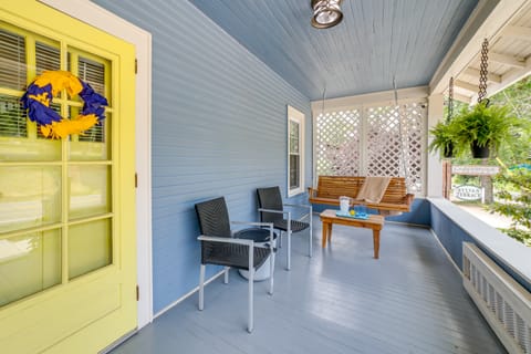 Pet-Friendly ‘Murph Landing’ - 1 Mile to WVU! House in Morgantown