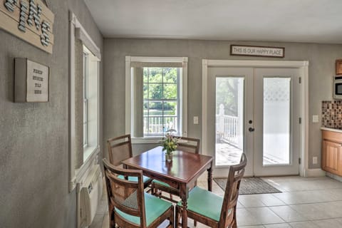 Trout Fishing Retreat on White River w/ Patio Apartment in Arkansas