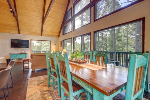 Deluxe A-Frame Home w/ Game Room & Deck! House in Angel Fire