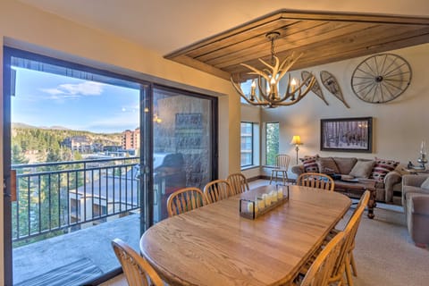 Walk to Ski Lift: Mtn-View Condo in Breckenridge Apartment in Breckenridge