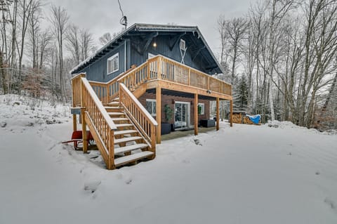 North Creek Chalet w/ Fire Pit Near Gore Mountain! House in Capital District, NY, USA