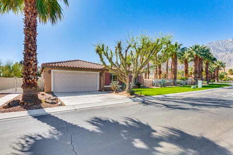 'Gateway Grand Oasis' Palm Springs Gem w/ Pool! House in Palm Springs