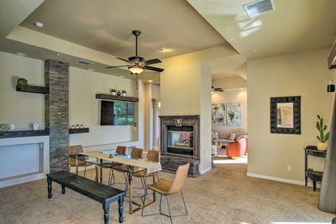 Mtn View! Group-Friendly Getaway in Fountain Hills House in Fountain Hills