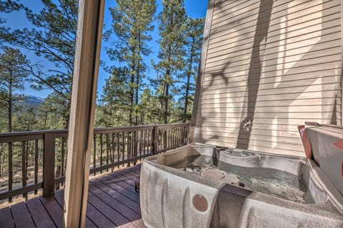 Hot Tub, Game Room & Sauna: Ruidoso Hideaway! House in Ruidoso