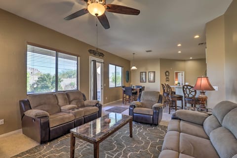 Pet-Friendly Tucson Home w/ Patio & Mountain Views House in Tucson Estates