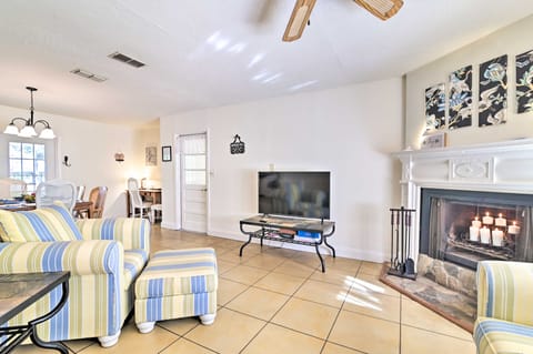 Pet-Friendly Brooksville Cottage w/ Fire Pit! Cottage in Florida
