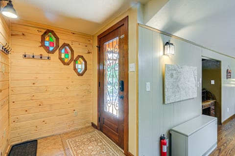 Family-Friendly House: Fish, Hike, Bike & More! House in Colorado