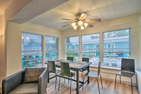 Sun-Soaked Coastal Hideaway - Steps to Beach! Cottage in Indian Shores