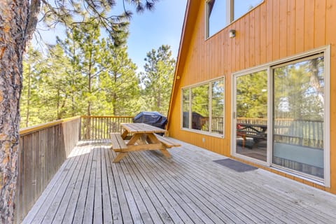 Cozy Black Hills Nature Retreat w/ Private Deck! House in West Pennington