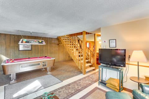 Cozy Black Hills Nature Retreat w/ Private Deck! House in West Pennington