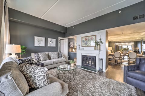 3 Mi to Skiing: Mtn-View Condo in Sugar Top Resort Apartment in Sugar Mountain