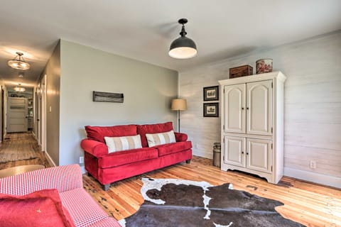 'The Ruebling House' Historic Defiance Apartment! Apartment in Ozark Mountains