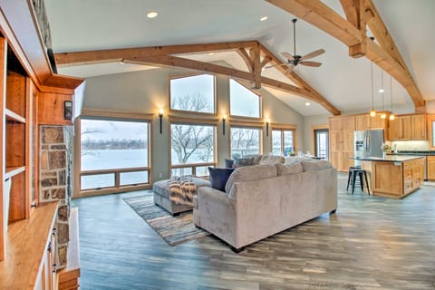 Dock, Hot Tub & Game Room: Luxe Lake Latoka Home House in Minnesota