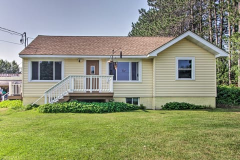 5 Mi to Duluth & Lake Superior! Home w/ Game Room House in Duluth