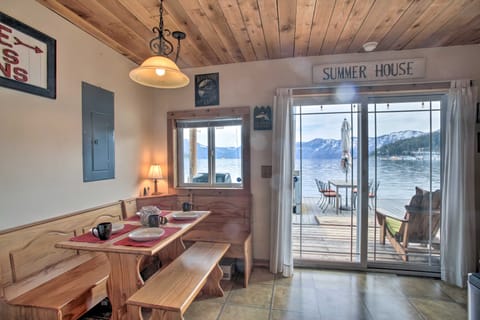 Serenity at Scenic Bay: Floating Cottage w/ Views! Cottage in Lake Pend Oreille