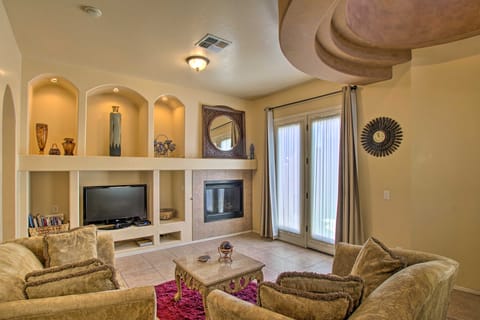 Near Golf: Casita w/ Patio 10 Mi to Dtwn Phoenix! House in Laveen Village