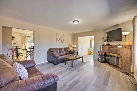 Hike, Bike & Fish: Gem w/ Hot Tub in Woodland Park House in Woodland Park