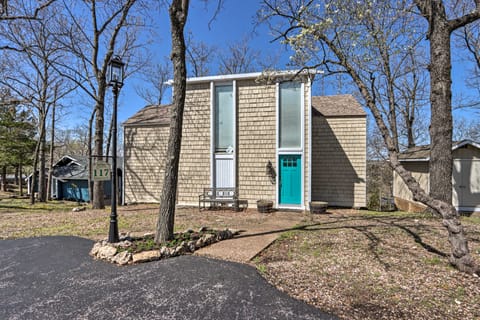 Lake View! Family Resort Retreat in Osage Beach House in Lake of the Ozarks