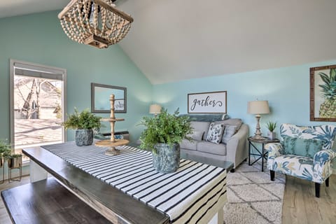 Lake View! Family Resort Retreat in Osage Beach House in Lake of the Ozarks