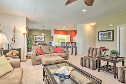 4 Mi to Bethany Beach: Sunny Escape w/ Porches! Villa in Ocean View