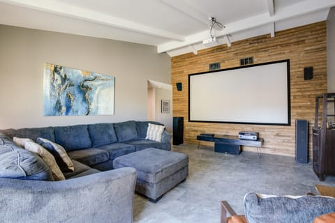 Theater Room & Pool Deck: Retreat in Palm Desert! House in Indian Wells