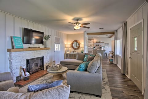 Dock & Grand Lake Access! Idyllic Afton Getaway House in Cleora