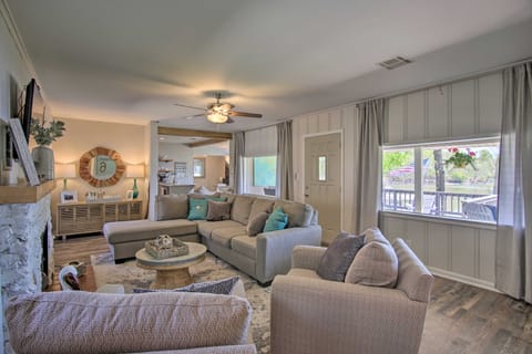 Dock & Grand Lake Access! Idyllic Afton Getaway House in Cleora