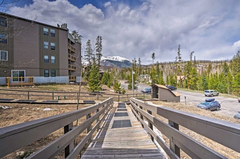 Cozy Silverthorne Condo: Ski, Hike & Golf Nearby! Apartment in Wildernest