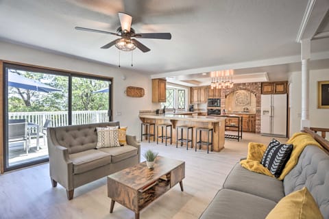 Boho-Chic Home w/ Game Room Near Lake Gregory! House in Crestline