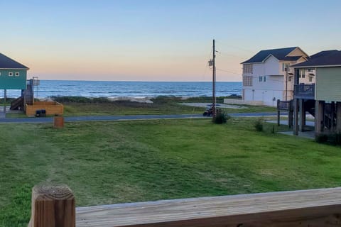 225 Feet to Shore! Ocean-View Crystal Beach Escape House in Bolivar Peninsula