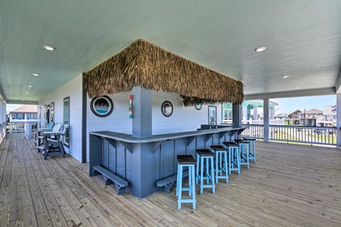Steps to Coast: Bolivar Peninsula Beach House! House in Bolivar Peninsula