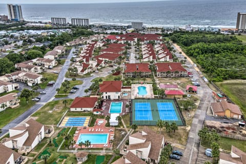 PCB Resort Condo w/ Private Balcony & 3 Pools! Apartment in Panama City Beach