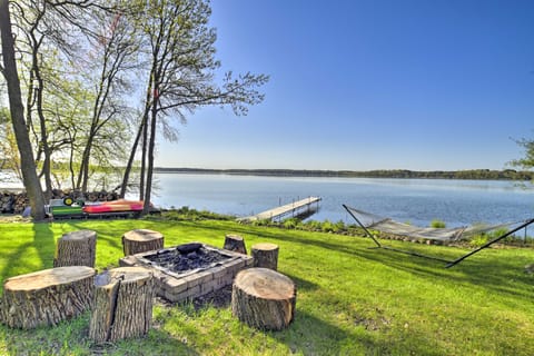 Hilltop Green Lake Home: Dock, Kayaks, Views! House in Minnesota