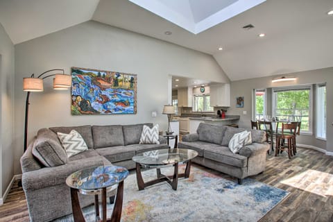 All-Seasons Chewelah Home: Fish, Golf & Ski! House in Franklin D Roosevelt Lake