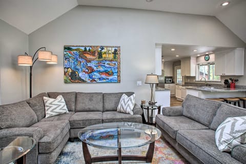 All-Seasons Chewelah Home: Fish, Golf & Ski! House in Franklin D Roosevelt Lake