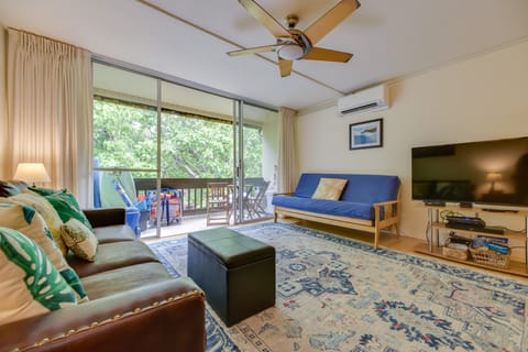 Comfy Tropical Condo w/ Pool - Walk to Beach! Apartment in Kapalua