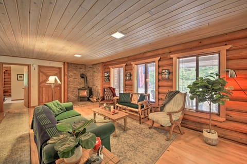 Riverfront Troy Cabin Ready with Bikes & Rafts! House in Idaho