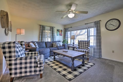 Charming East Bernstadt Retreat < 6 Acre Farm! House in Kentucky