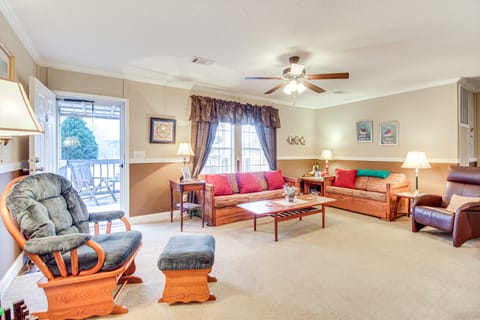 WFH-Friendly: Rural & Secluded Gem in Claxton! House in South Carolina