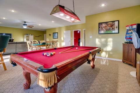 Norfork Lake Home: Game Room, Fire Pit + Views! House in Norfork Lake