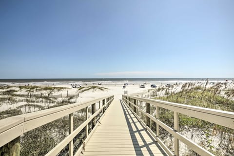 St Augustine Condo w/ Direct Ocean Access! Apartment in Butler Beach