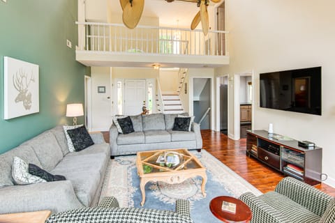 2-Story Deck: Waterfront Lake Lure Home! House in Lake Lure