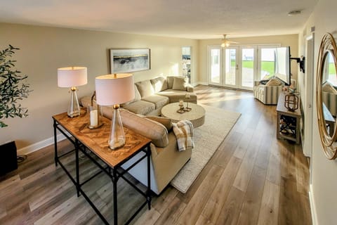 Benton Harbor Lake House w/ Dock & Fire Pit! House in Sister Lakes