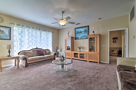 Spacious Brandon Home ~ 12 Miles to Tampa! House in Brandon