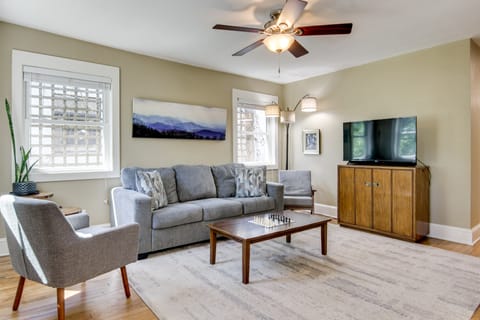 Downtown Brevard Home: Walk to Bars & Breweries! House in Brevard